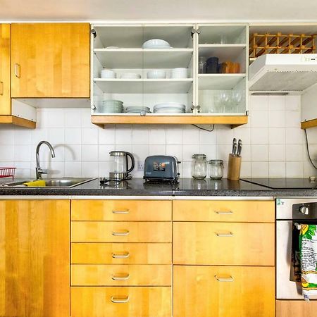 Altido Ultra Stylish Calton Road Apt W/ Parking Apartment Edinburgh Exterior photo